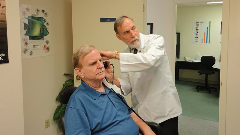 Audiologists and Hearing Instrument Specialists: What You Need to Know